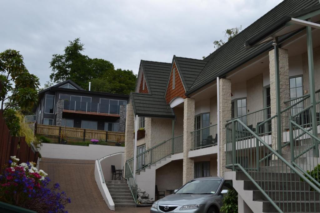 Colonial Lodge Motel Taupo Exterior photo